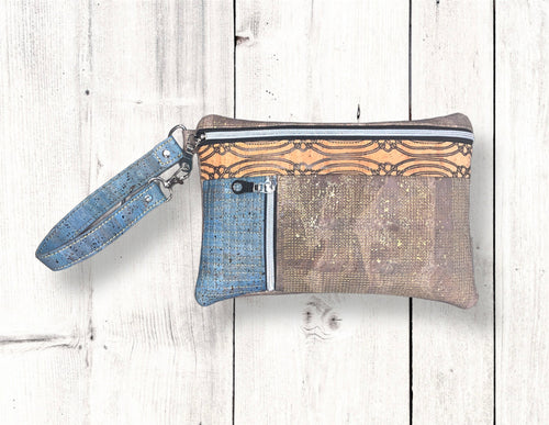 Hatch Clutch Wristlet